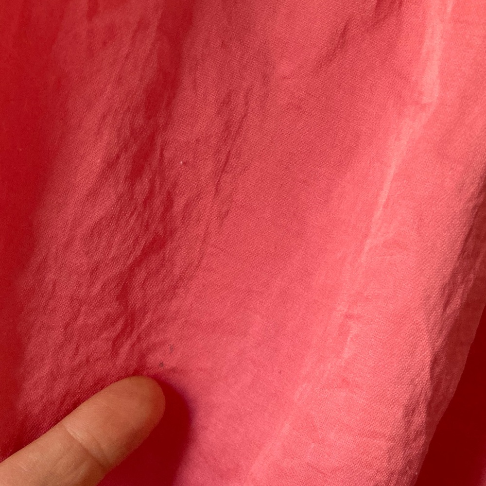 LOFT Coral Ruffle Neck Blouse-tiny flaw - Picture 5 of 5